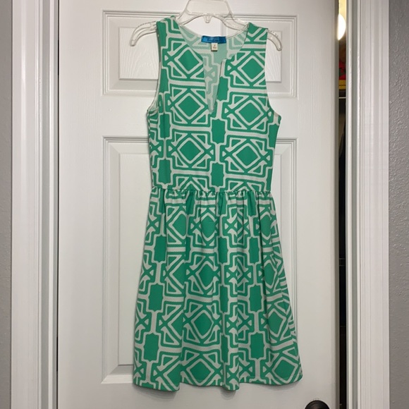 Geometric dress - Picture 2 of 2